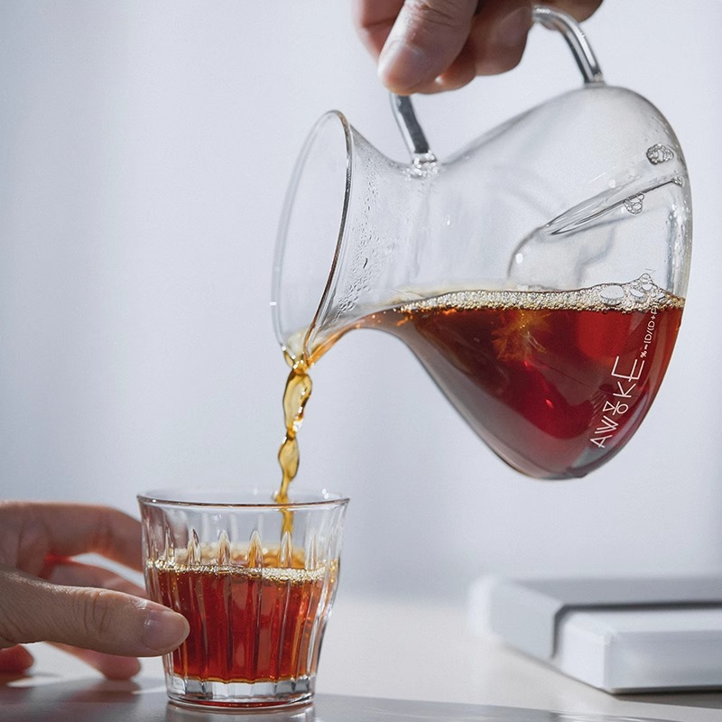 Glazen koffiekan met V60-dripp - Coffee Equipment V60 recensie en prijs