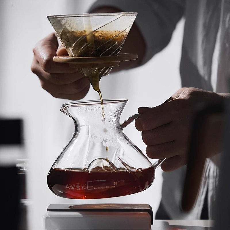 Glazen koffiekan met V60-dripp - Coffee Equipment V60 recensie en prijs